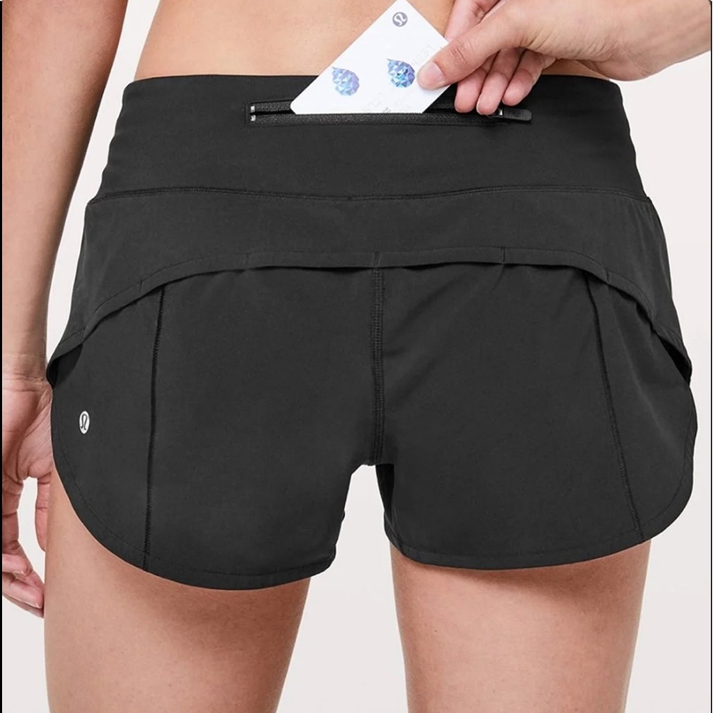 LULULEMON Speed Up Shorts